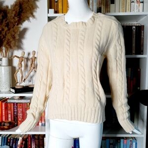 Vintage chunky knit soft ivory lambswool pullover